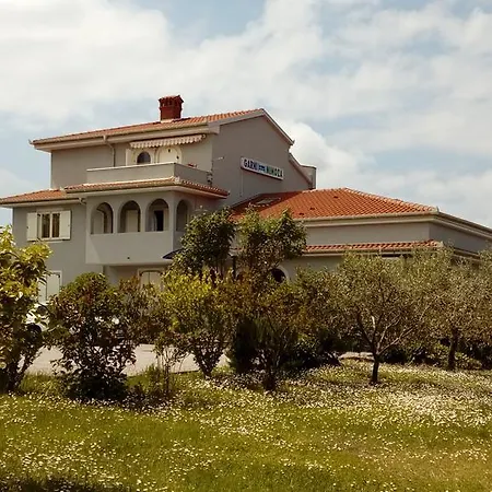 Garni Mimosa Guest house *